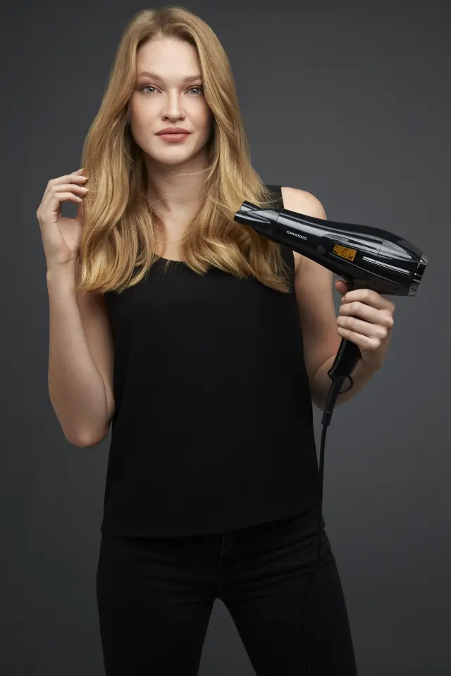 GRUNDIG GRUNDIG HD 9880 Saç Kurutma Makinesi